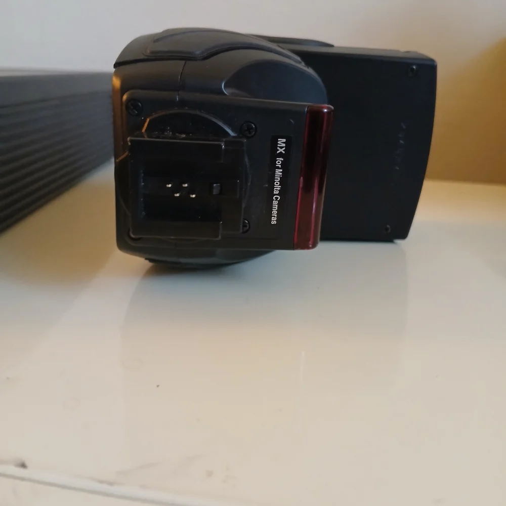 Sunpak PZ40X Power Zoom Flash for Minolta Digital Cameras -